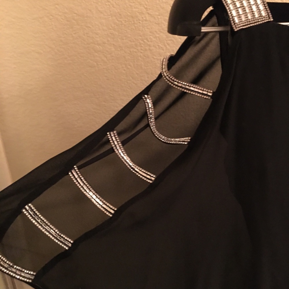 Clothing Onix Nite. Condition is Pre-owned.
